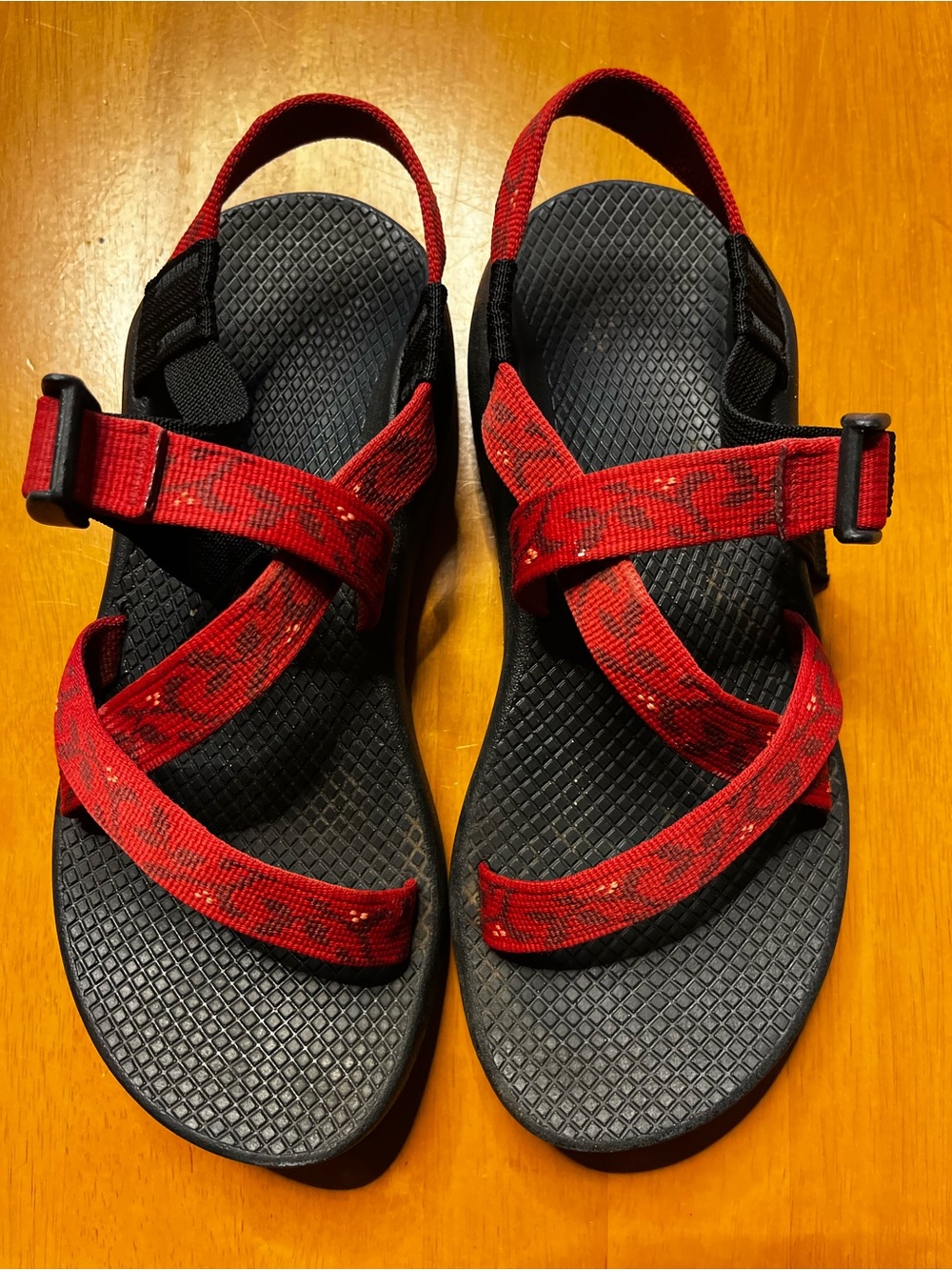 Red Chaco Sandals Size 7